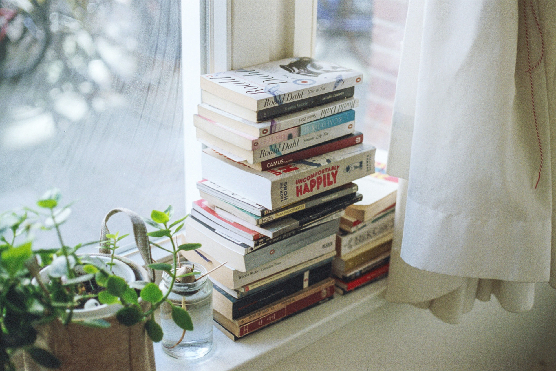 8 Best Books to Read for College Students 8 Best Books to Read for College Students